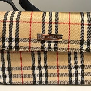 Burberry Purse